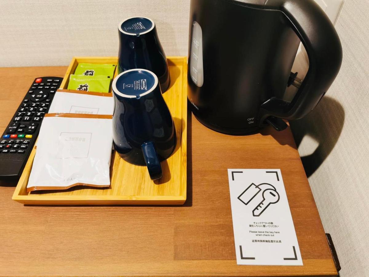 Glou Higashi Shinjuku Hotell Tokyo prefektur Exteriör bild