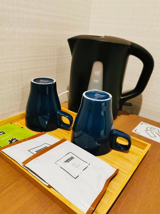 Glou Higashi Shinjuku Hotell Tokyo prefektur Exteriör bild