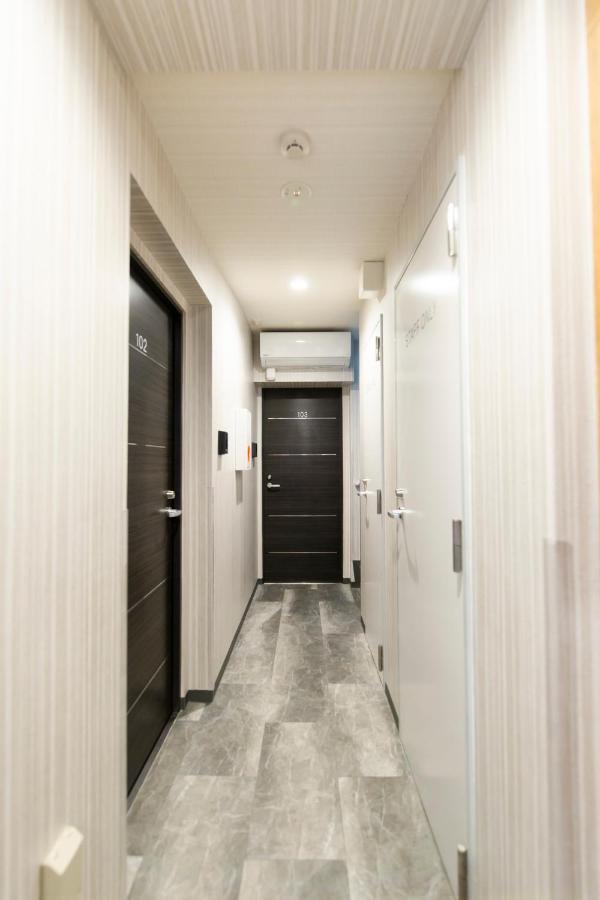 Glou Higashi Shinjuku Hotell Tokyo prefektur Exteriör bild